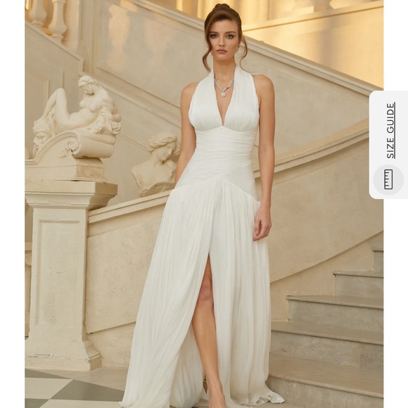 Uranie White Gathered Maxi Dress - Picture 4 of 6